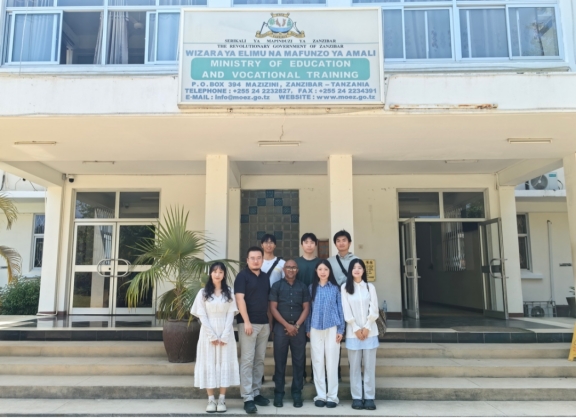 16831683诸侯快讯入口中非研究院坦桑尼亚研学团拜访桑给巴尔教育部